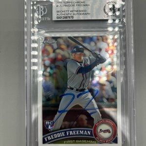 Becket Authenticated Freddie Freeman autographed Topps Chrome Rookie Card